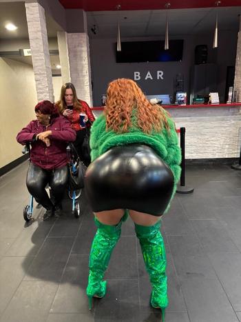 380-281-8127, 29  female escort, Columbus