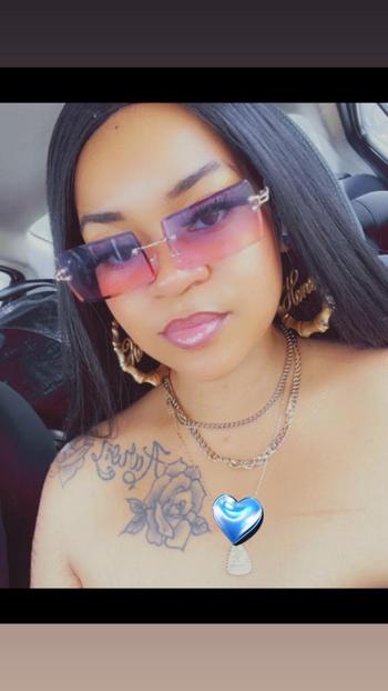 Lynn, 29  female escort, Columbus