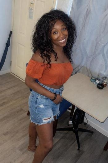 Kerri, 28  female escort, Columbus