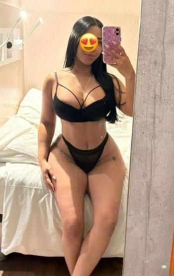 Nasly, 23  female escort, Columbus