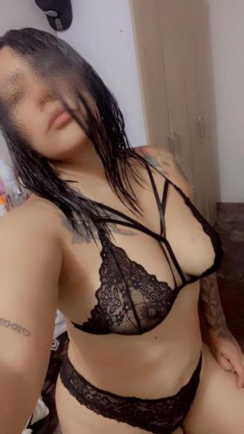 Pocahontas, 35  female escort, Columbus