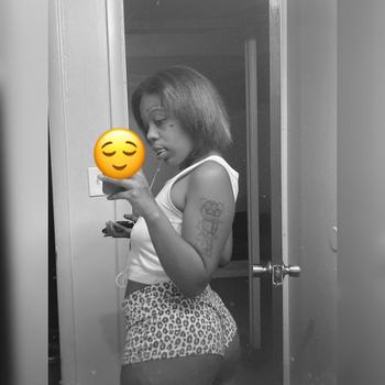 Rainbow, 23  female escort, Columbus